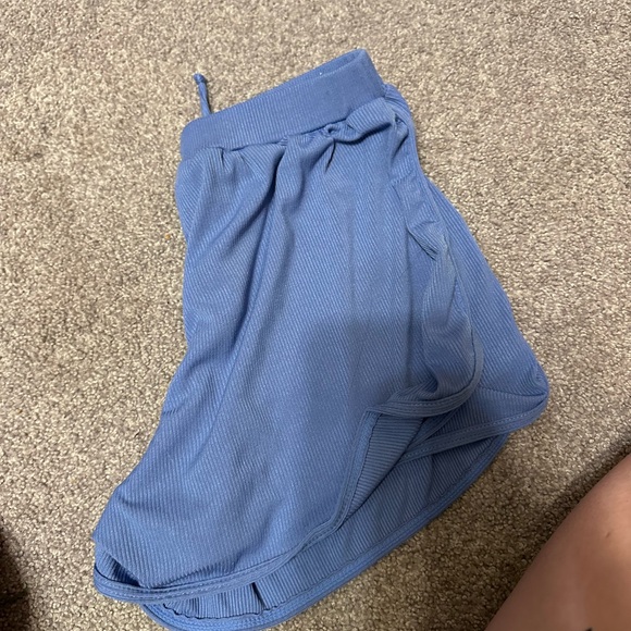 Blue Ribbed Knit Shorts - Picture 2 of 3